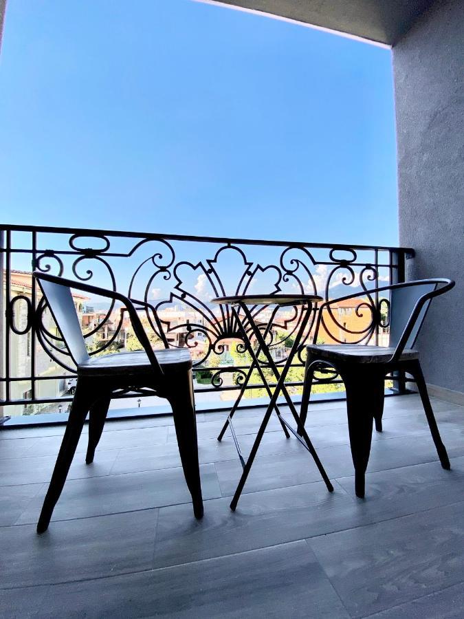 Venis Hotel Tirana Extérieur photo