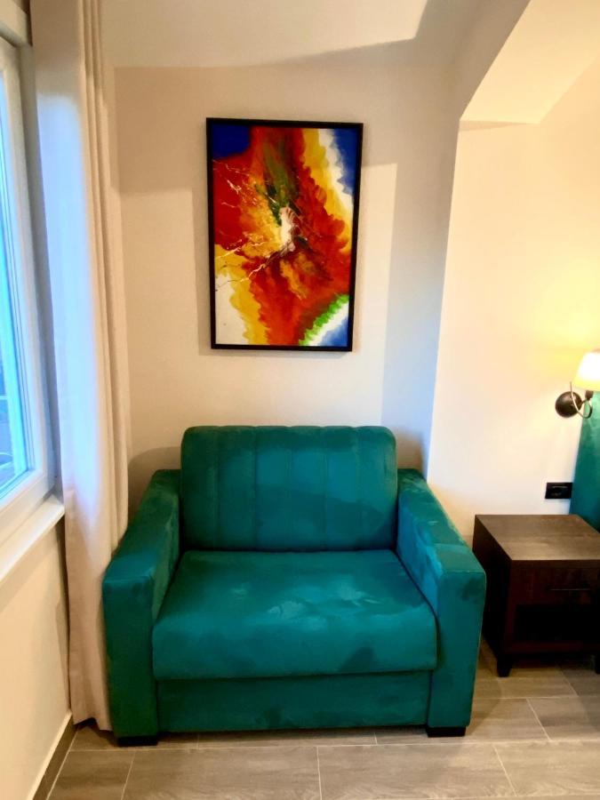 Venis Hotel Tirana Extérieur photo
